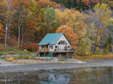 41 Rattle Snake Way Clemons NY 12819