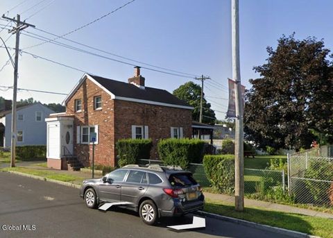 Photo of 36 114th Street, Troy, NY 12182 (MLS # 202531251)