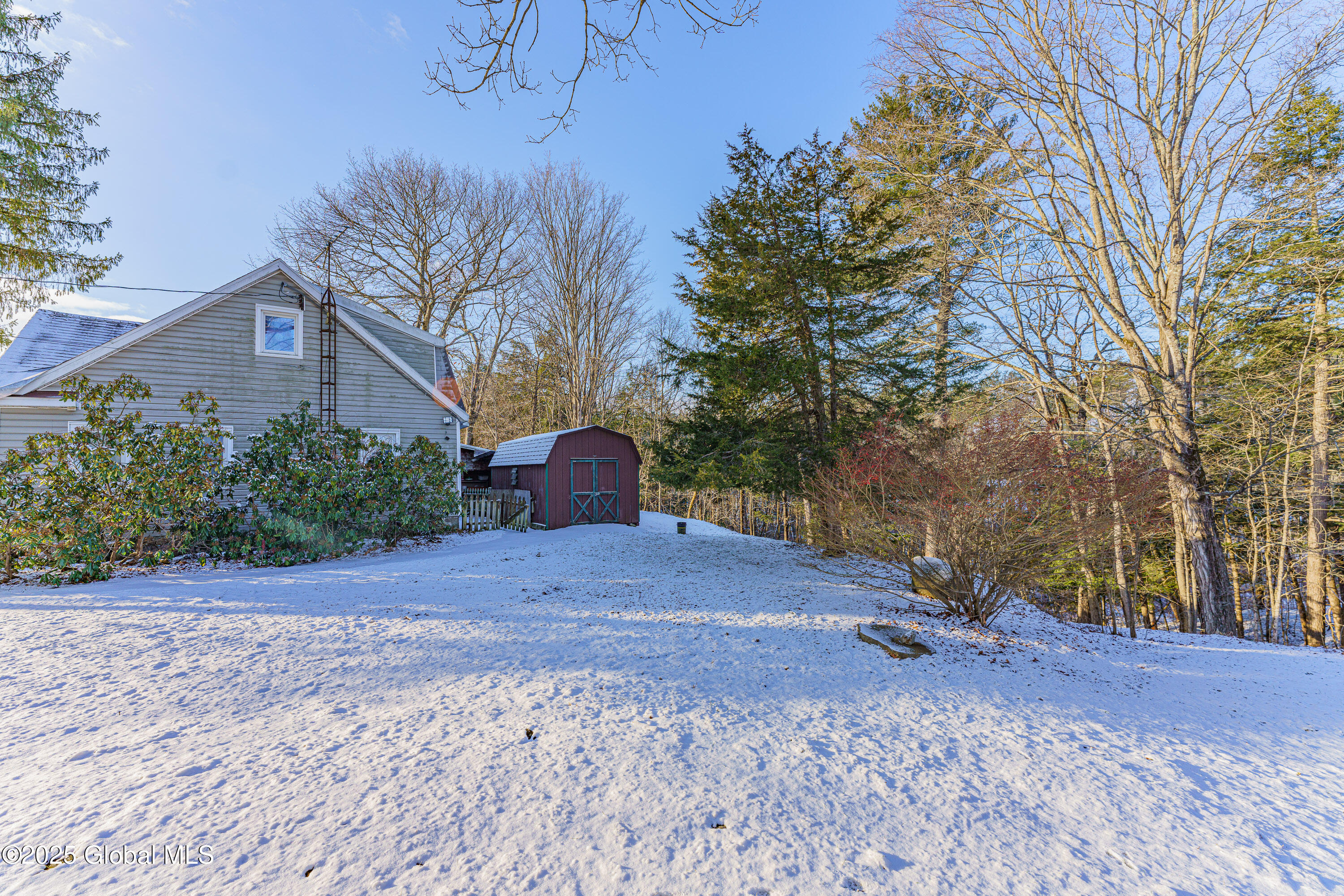 15 East Side Drive, Ballston Lake, New York image 6