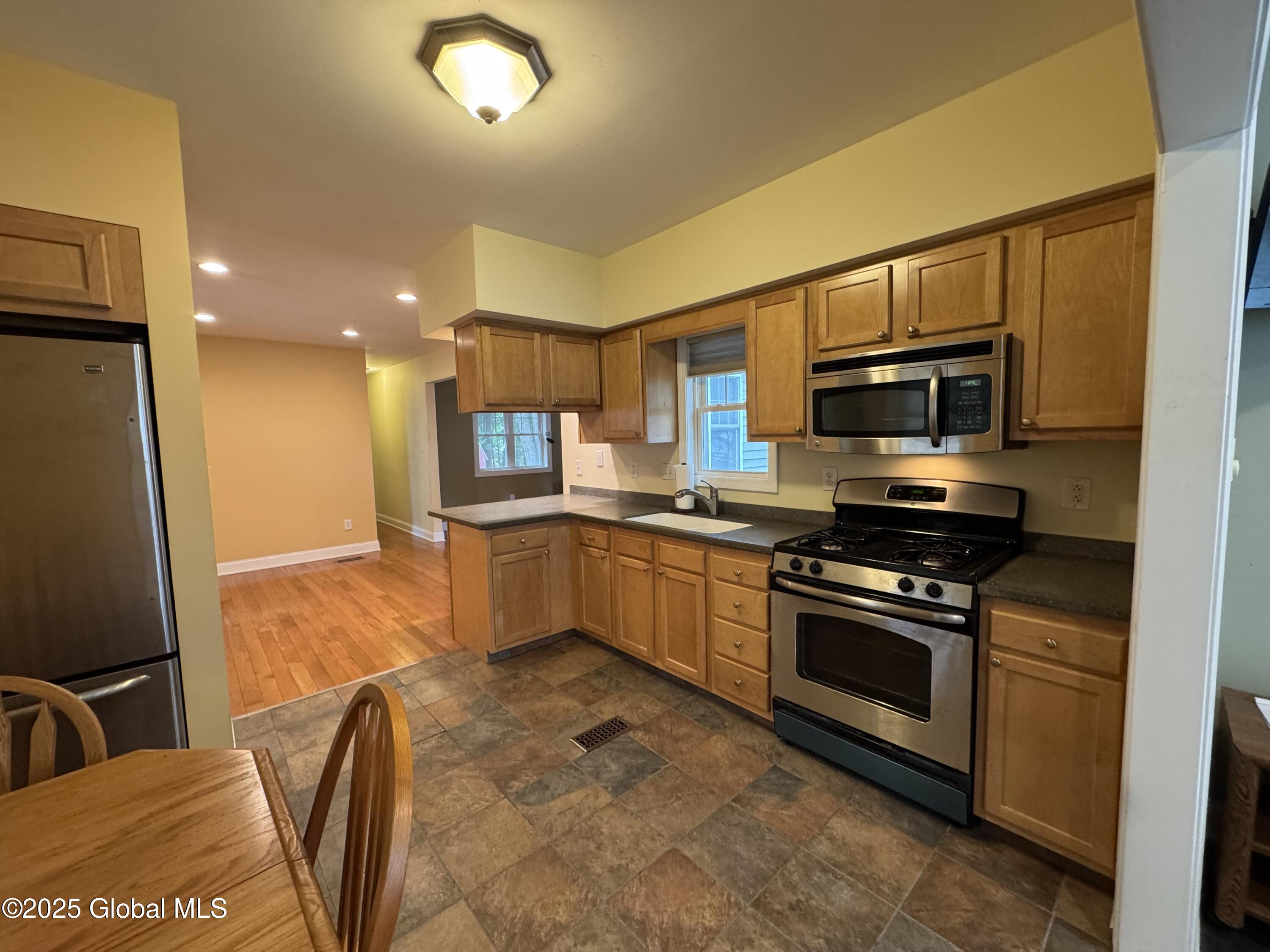 147 Lakeview Avenue, Mayfield, New York image 12