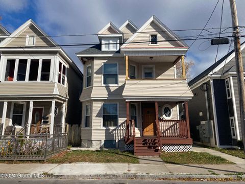 Multifamily For Sale - 907 Delamont Avenue<br/> Schenectady County, Schenectady, NY 12307