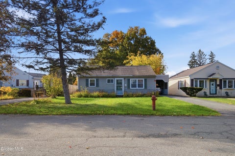 Photo of 1534 Unadilla Street, Schenectady, NY 12308 (MLS # 202628670)