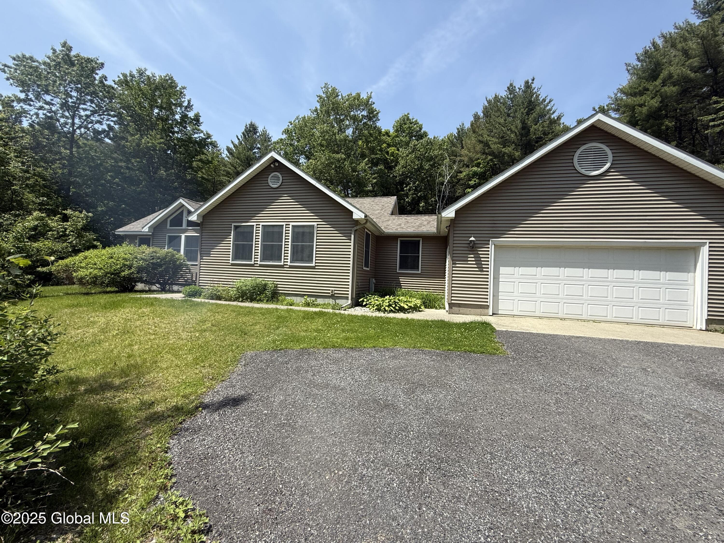 309 Herrington Hill Road, Greenwich, New York image 7