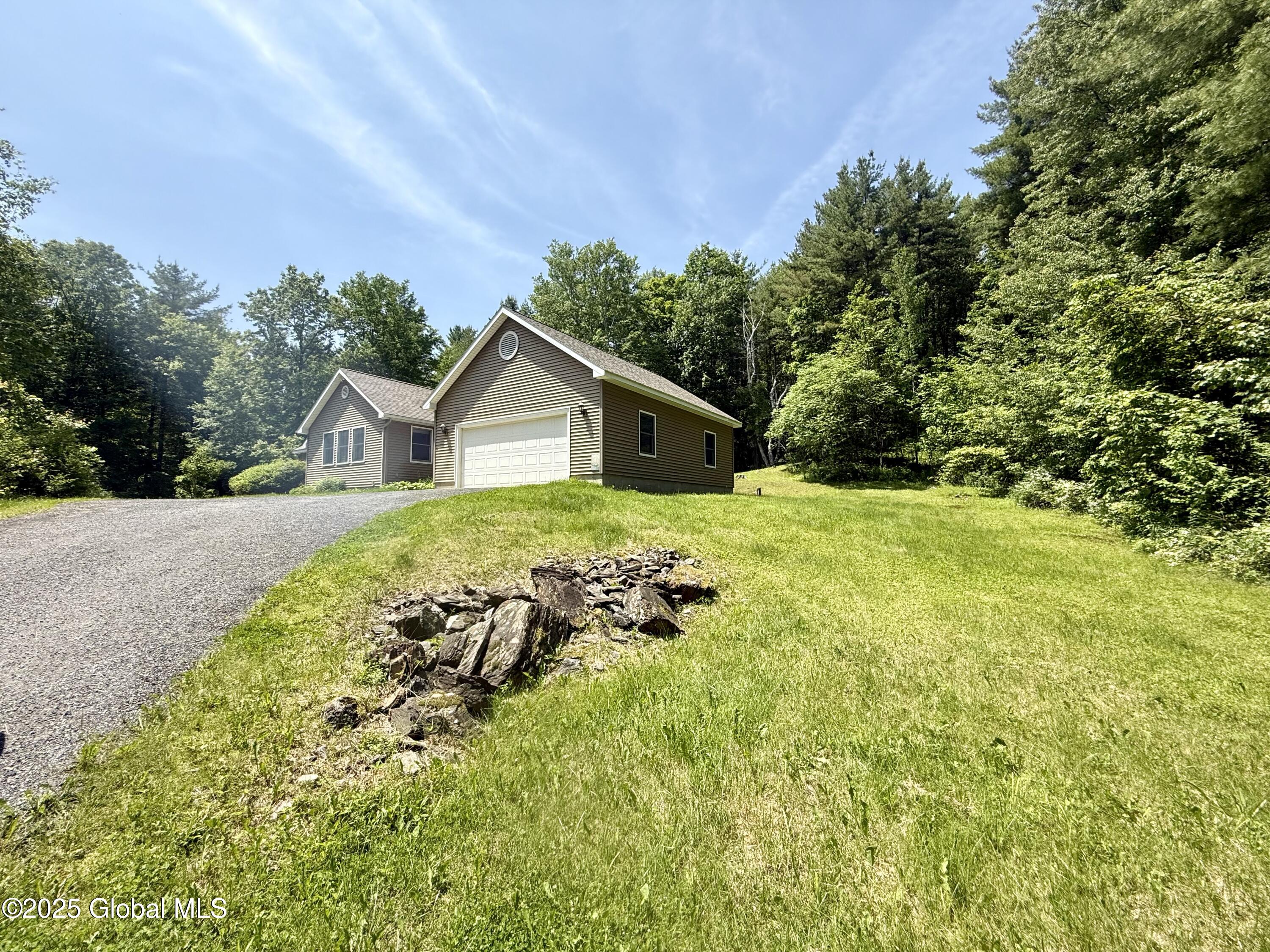 309 Herrington Hill Road, Greenwich, New York image 9