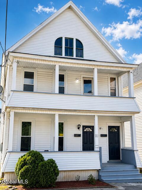 Apartment For Rent - 39 1/2 Milton Avenue #2 UP<br/> Montgomery County, Amsterdam, NY 12010