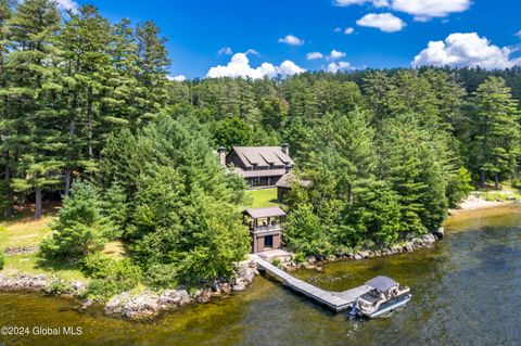 35 Redwing Way Schroon Lake NY 12870