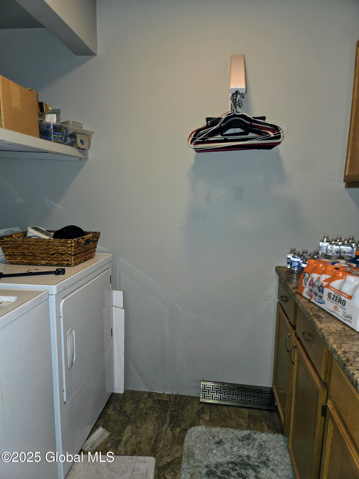 251 Vernon Road, Glenville, New York image 23
