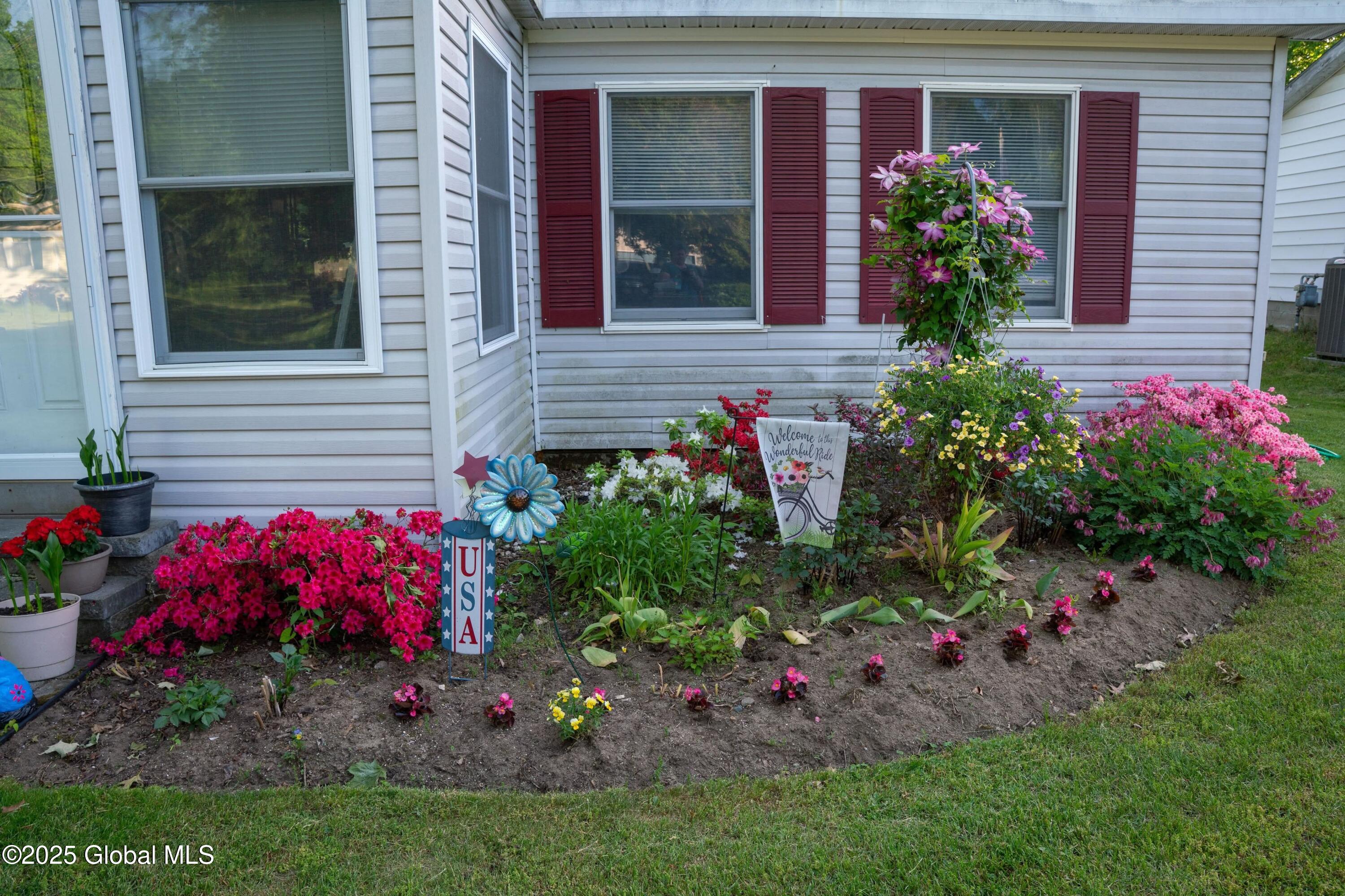 23 Thornberry Drive, Glens Falls, New York image 6