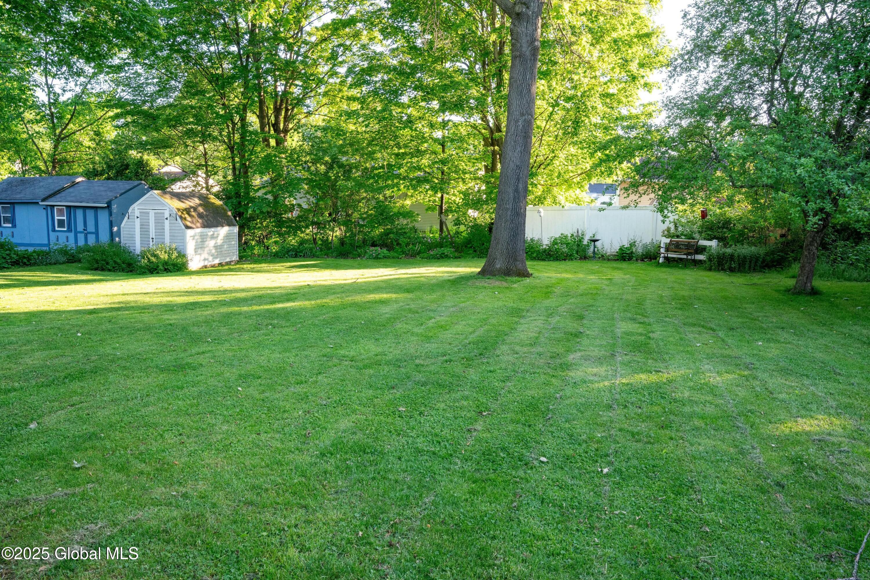 23 Thornberry Drive, Glens Falls, New York image 7