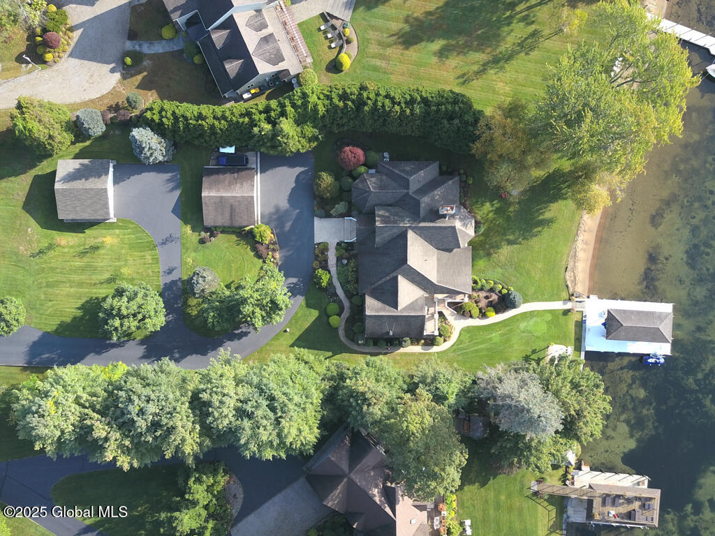 4220 Lake Shore Drive, Diamond Point, New York image 5