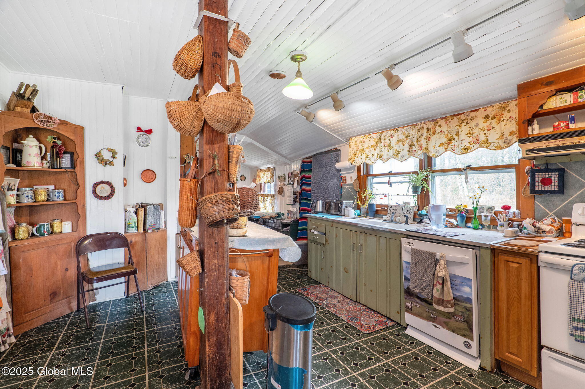 12098 Duanesburg Road, Delanson, New York image 22