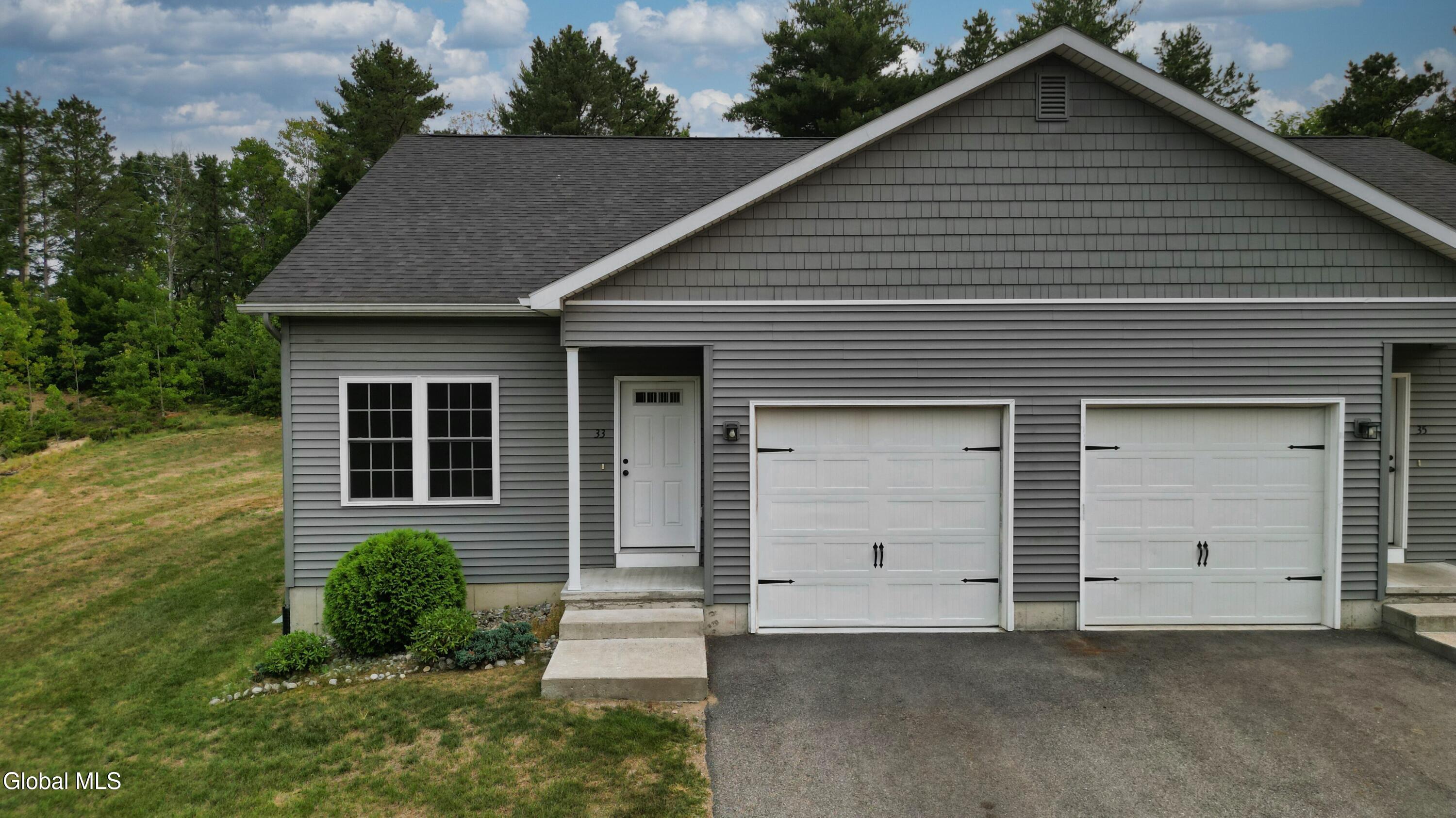 33 Smoke Ridge Road