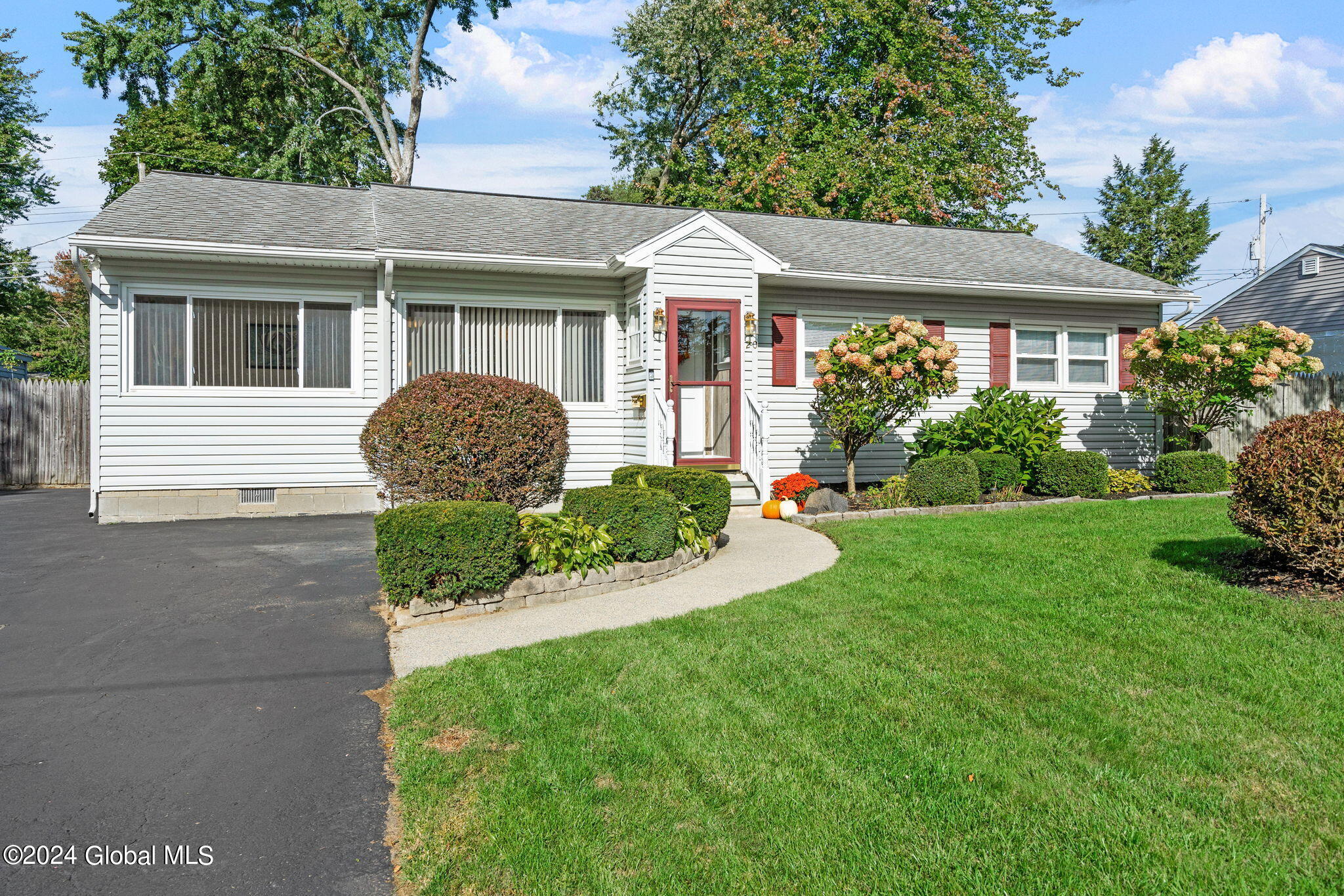 20 Stirrup Drive, Albany, New York image 3