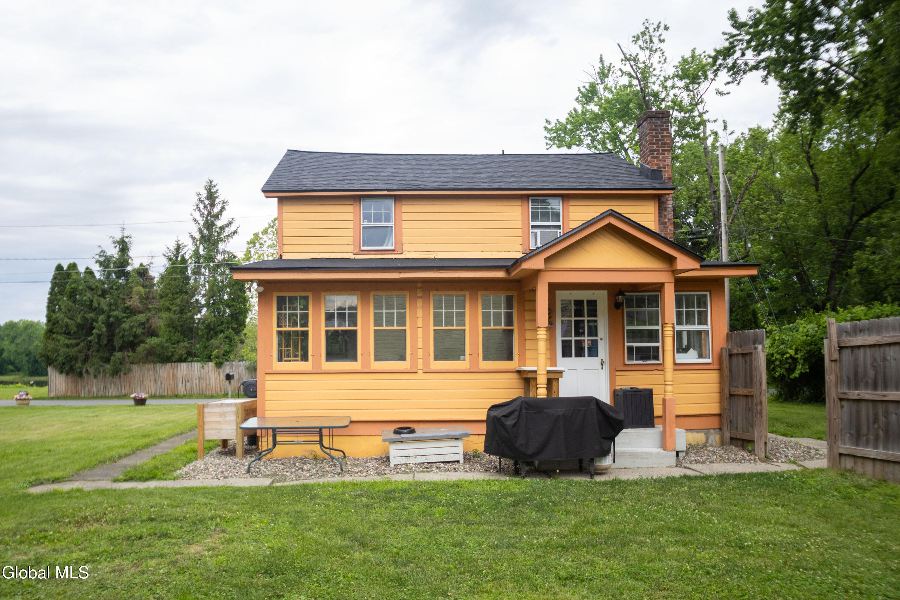 338 Riverbend Road