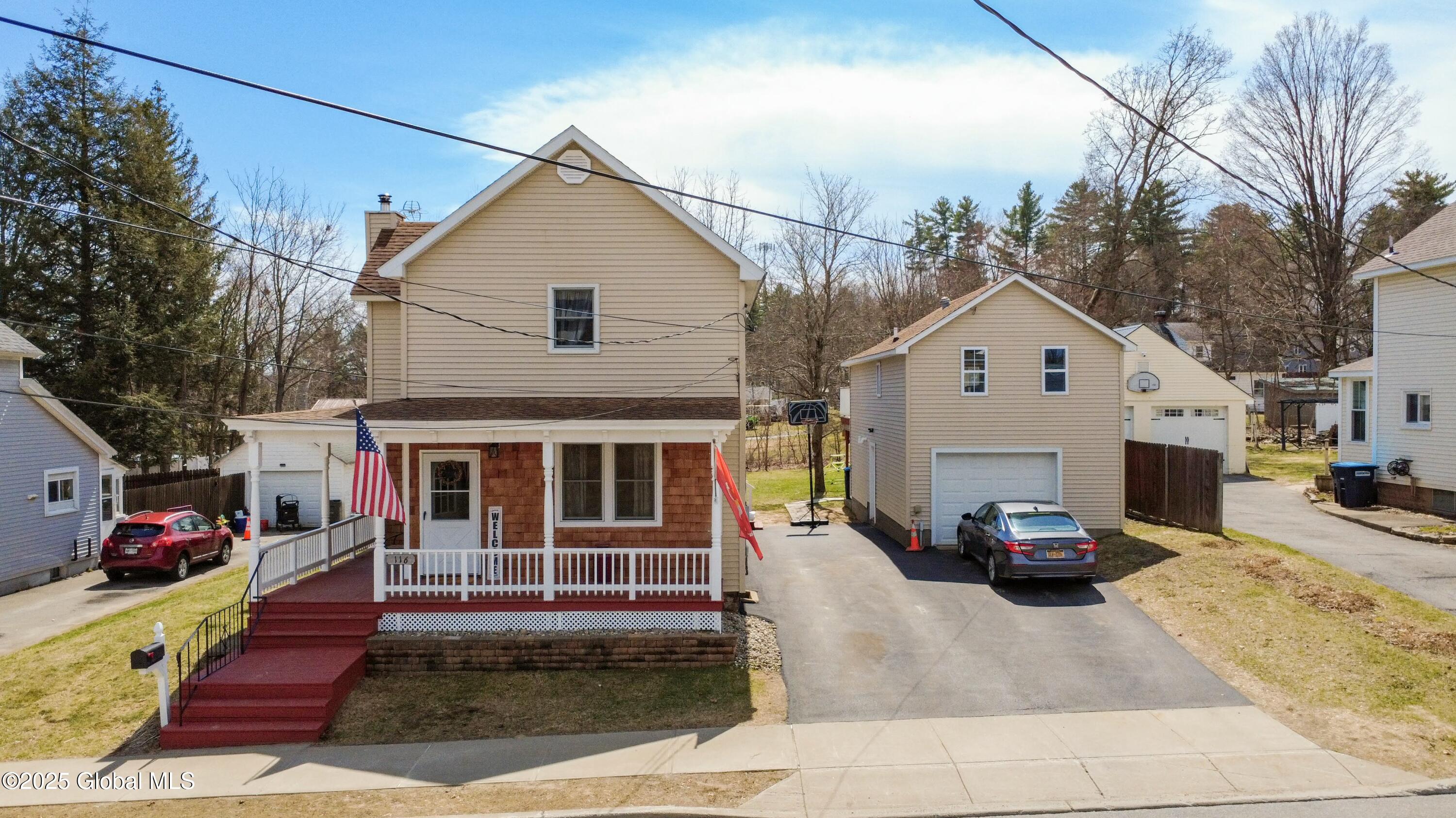 116 Walnut Street, Corinth, New York image 2