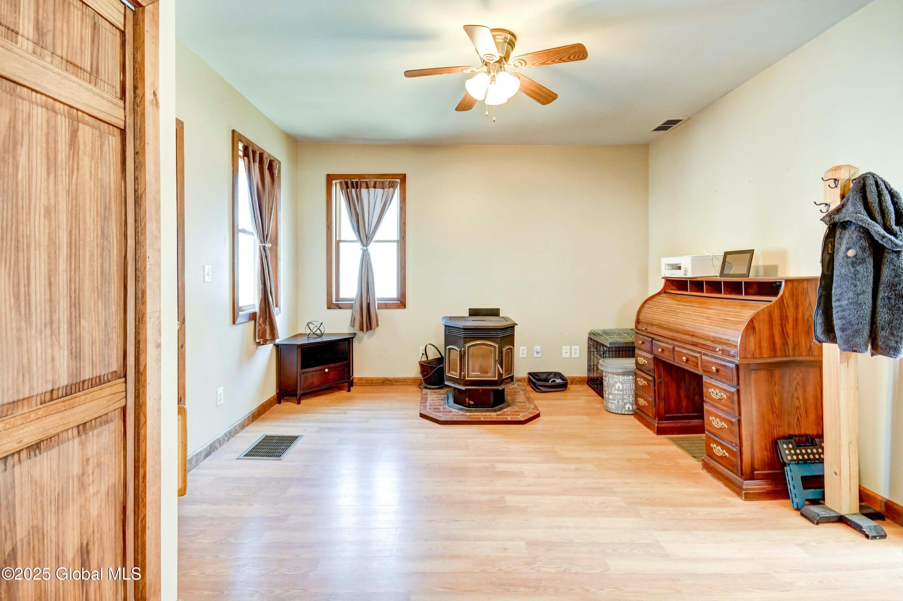 116 Walnut Street, Corinth, New York image 13