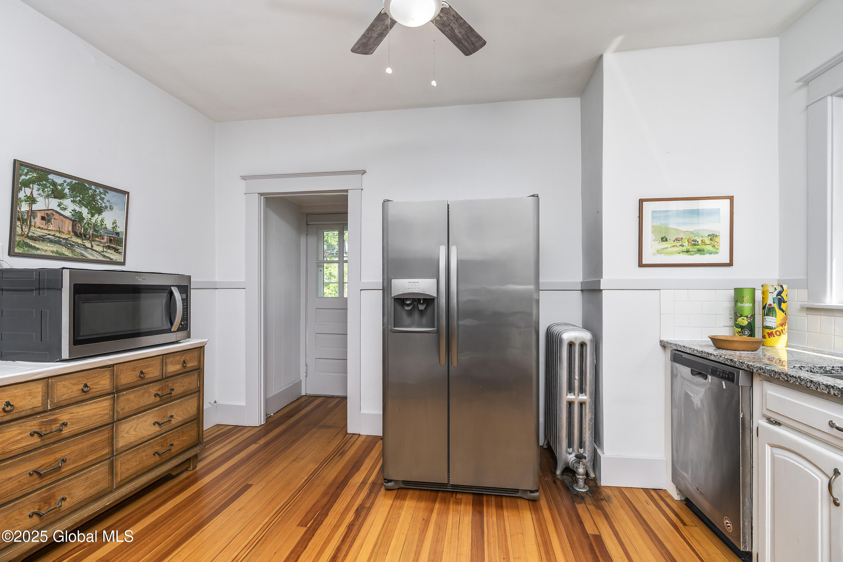1250 Dean Street, Niskayuna, New York image 12