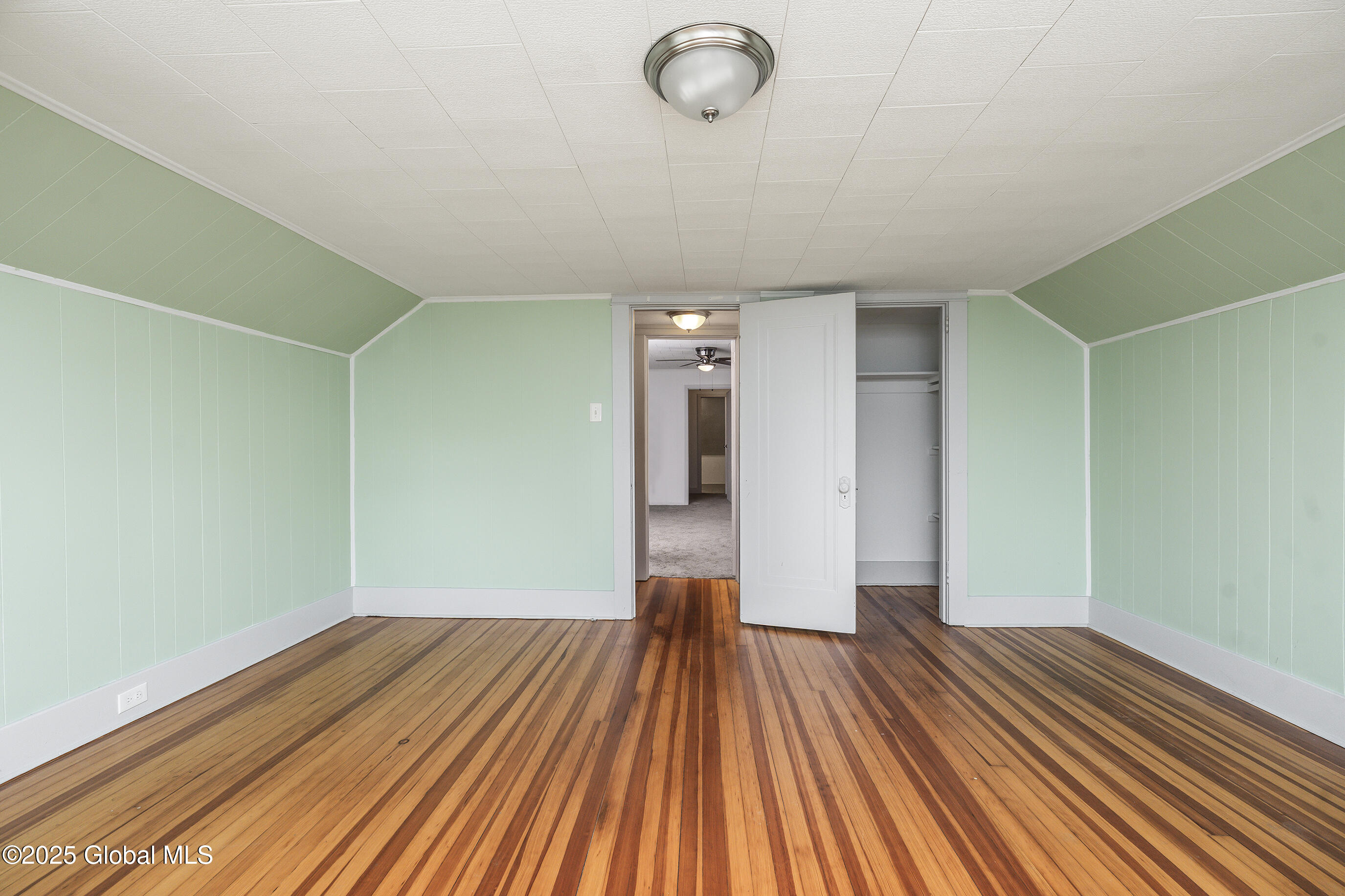 1250 Dean Street, Niskayuna, New York image 24