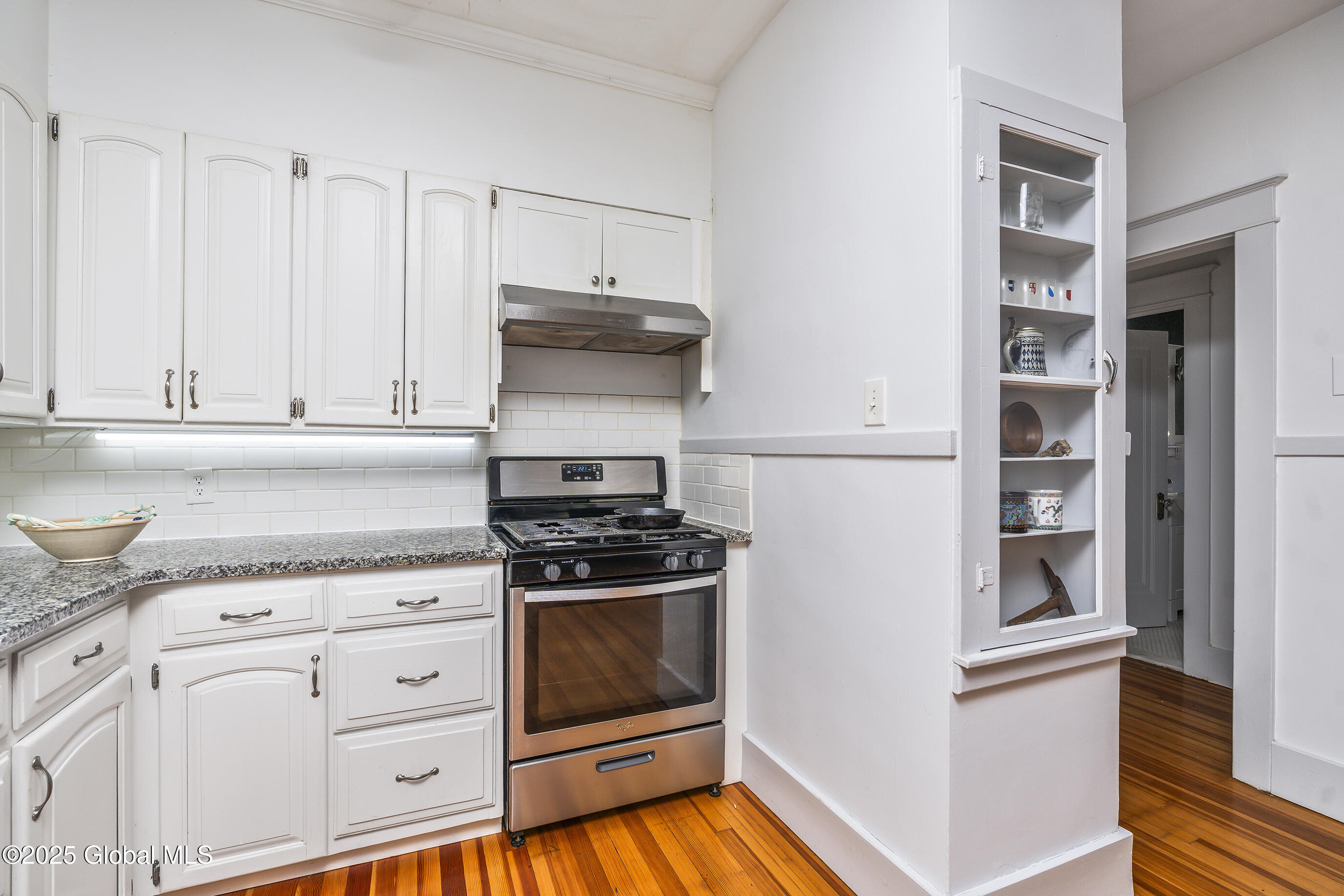 1250 Dean Street, Niskayuna, New York image 11
