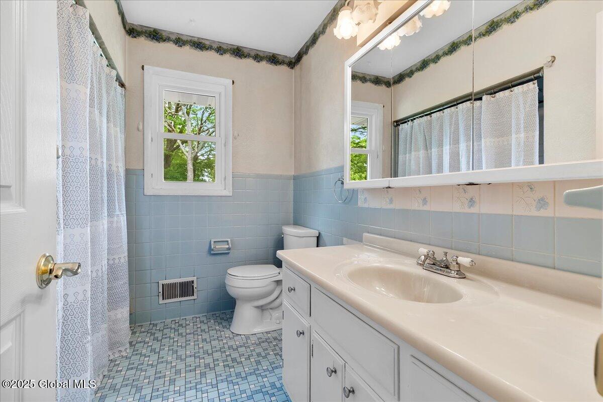181 Garden Street, Schenectady, New York image 15
