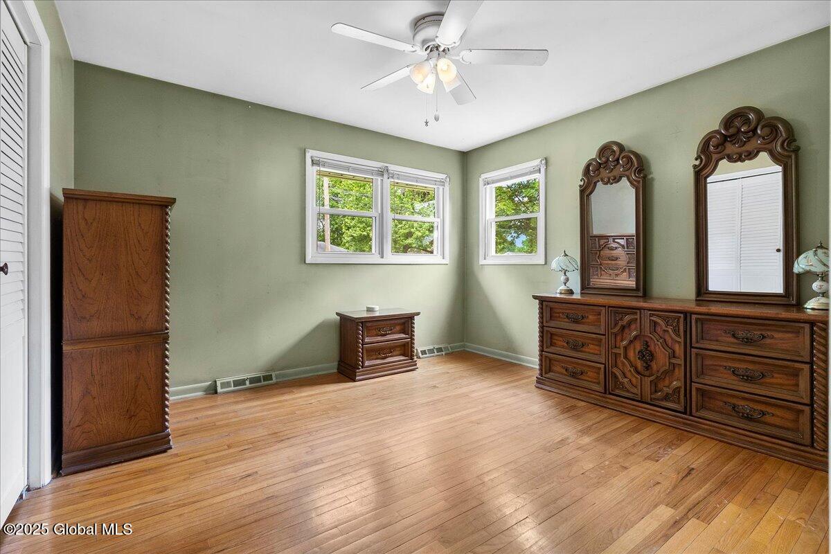 181 Garden Street, Schenectady, New York image 16