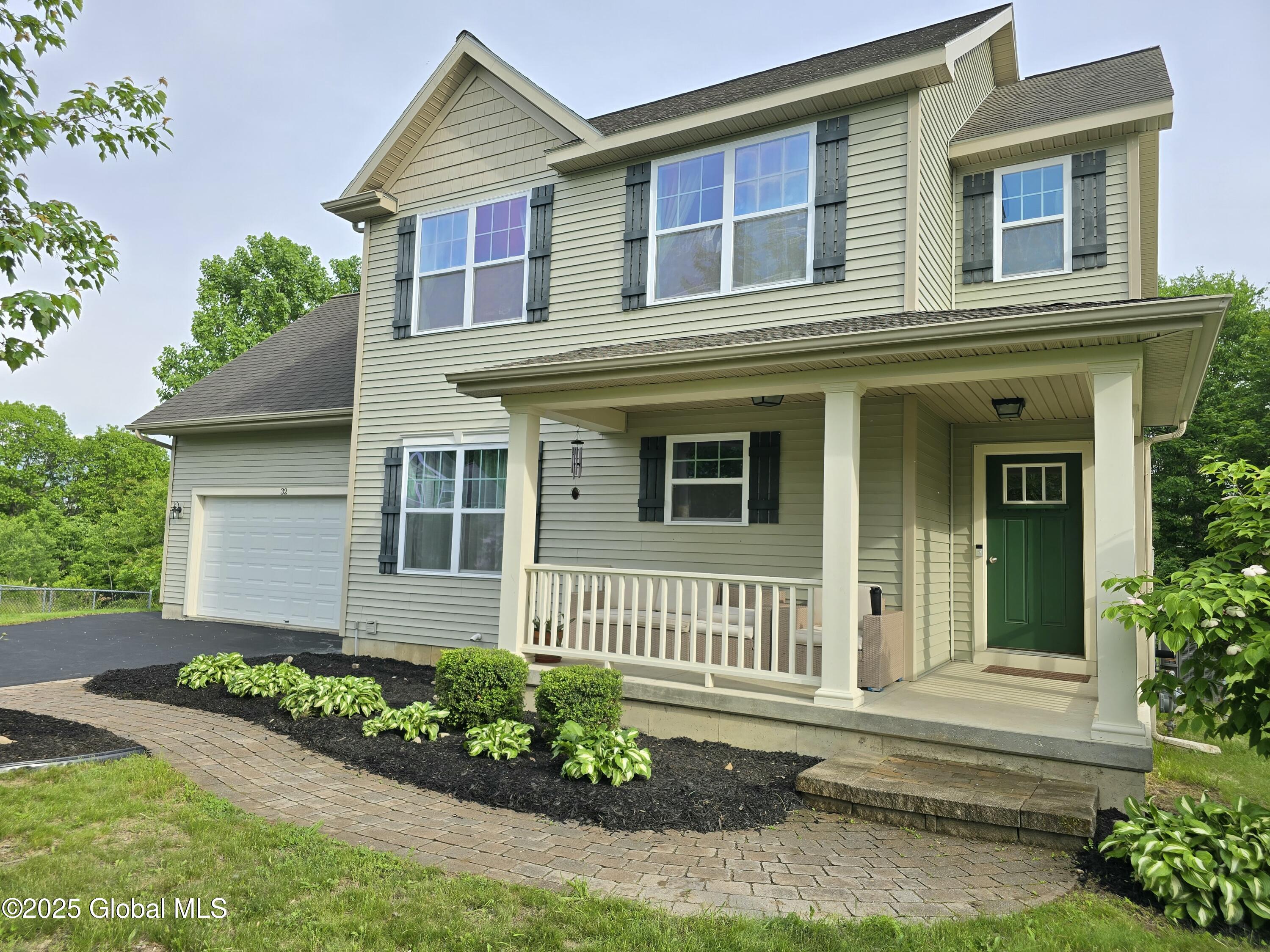 32 Revere Run, Mechanicville, New York image 16