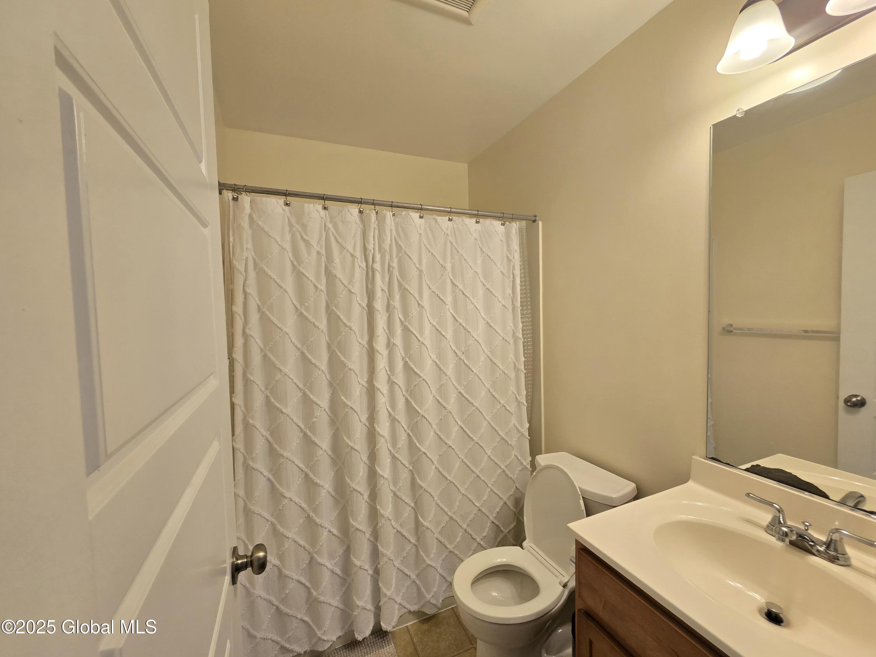 32 Revere Run, Mechanicville, New York image 10
