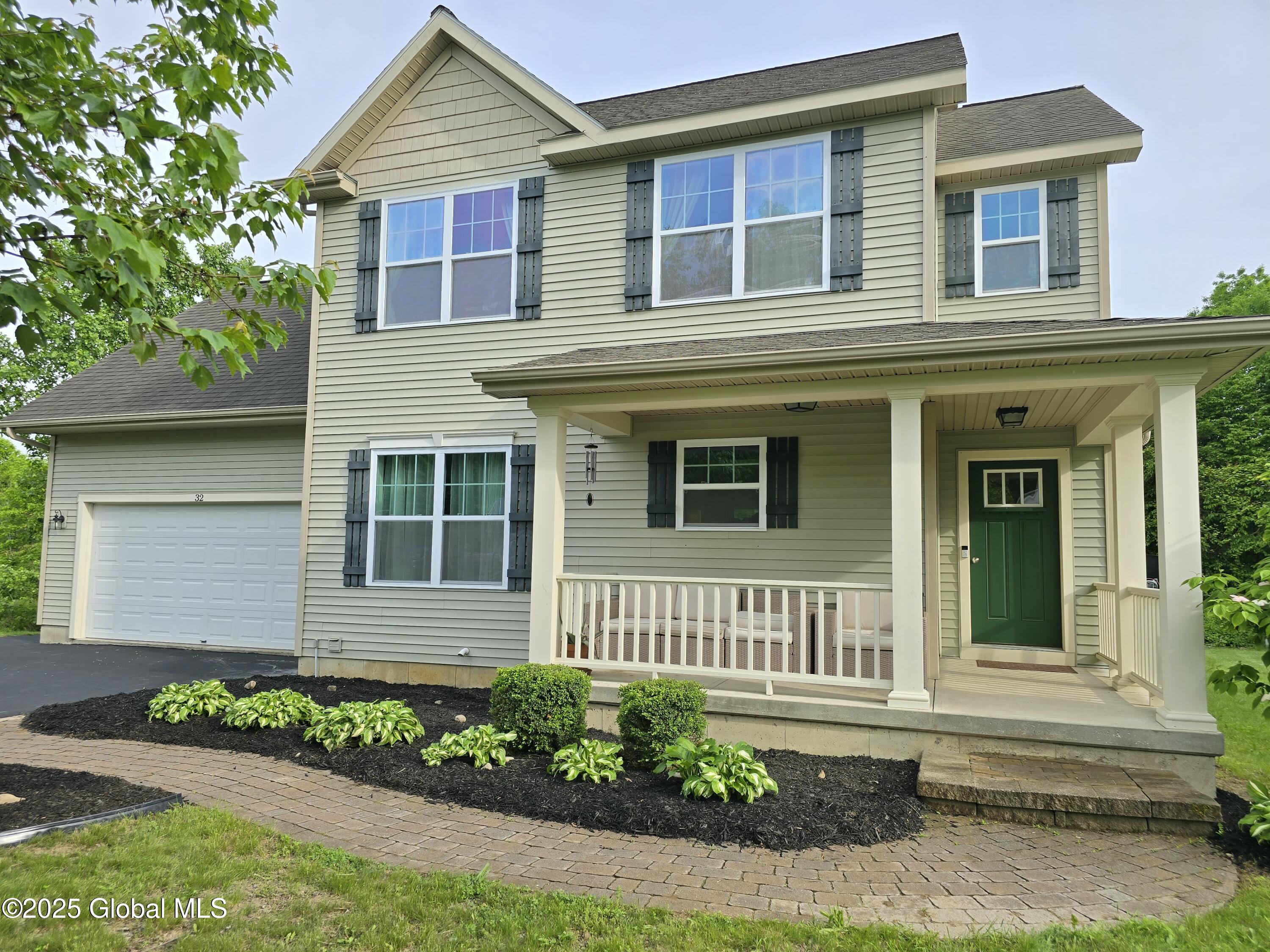 32 Revere Run, Mechanicville, New York image 4