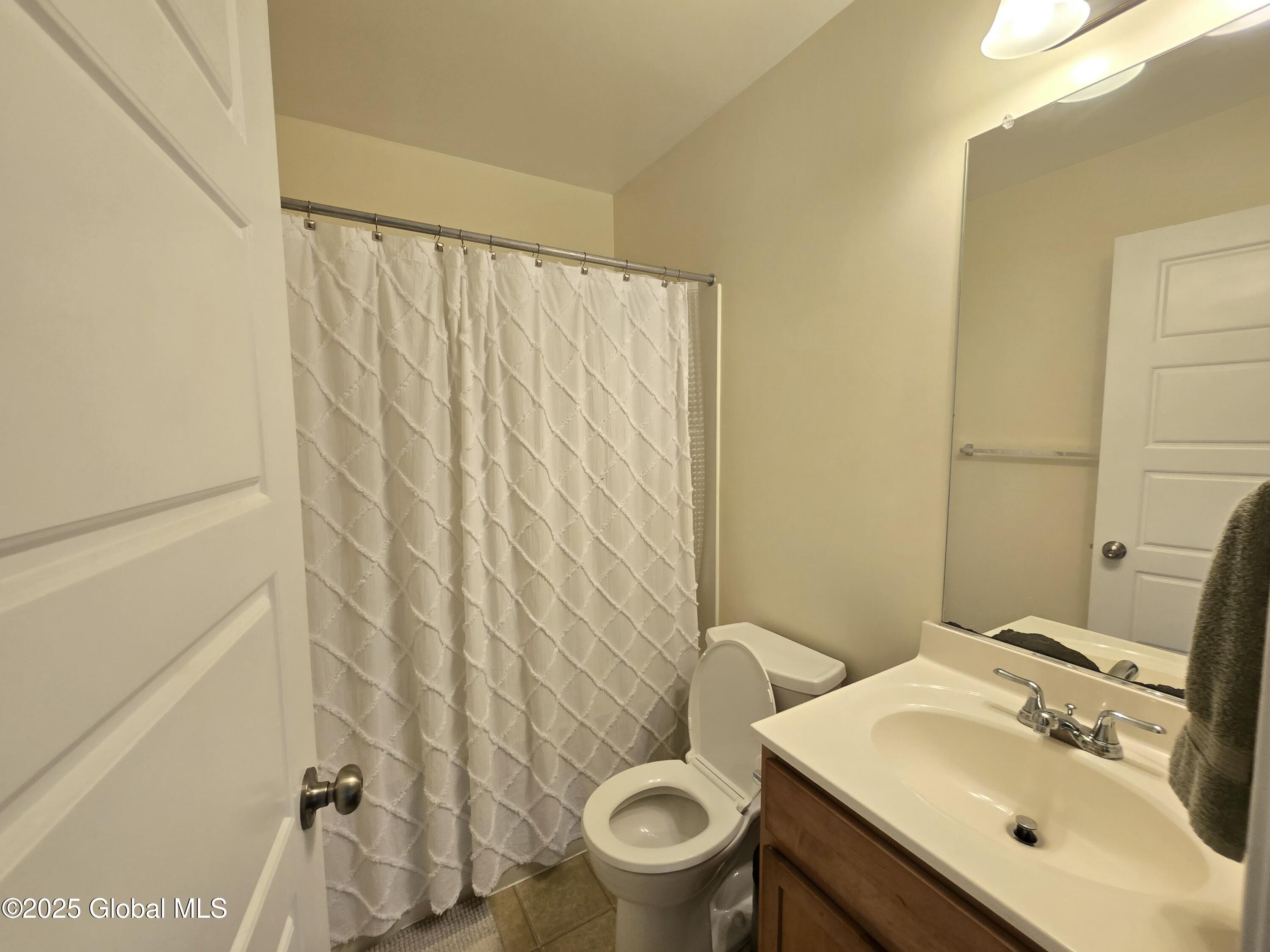32 Revere Run, Mechanicville, New York image 9
