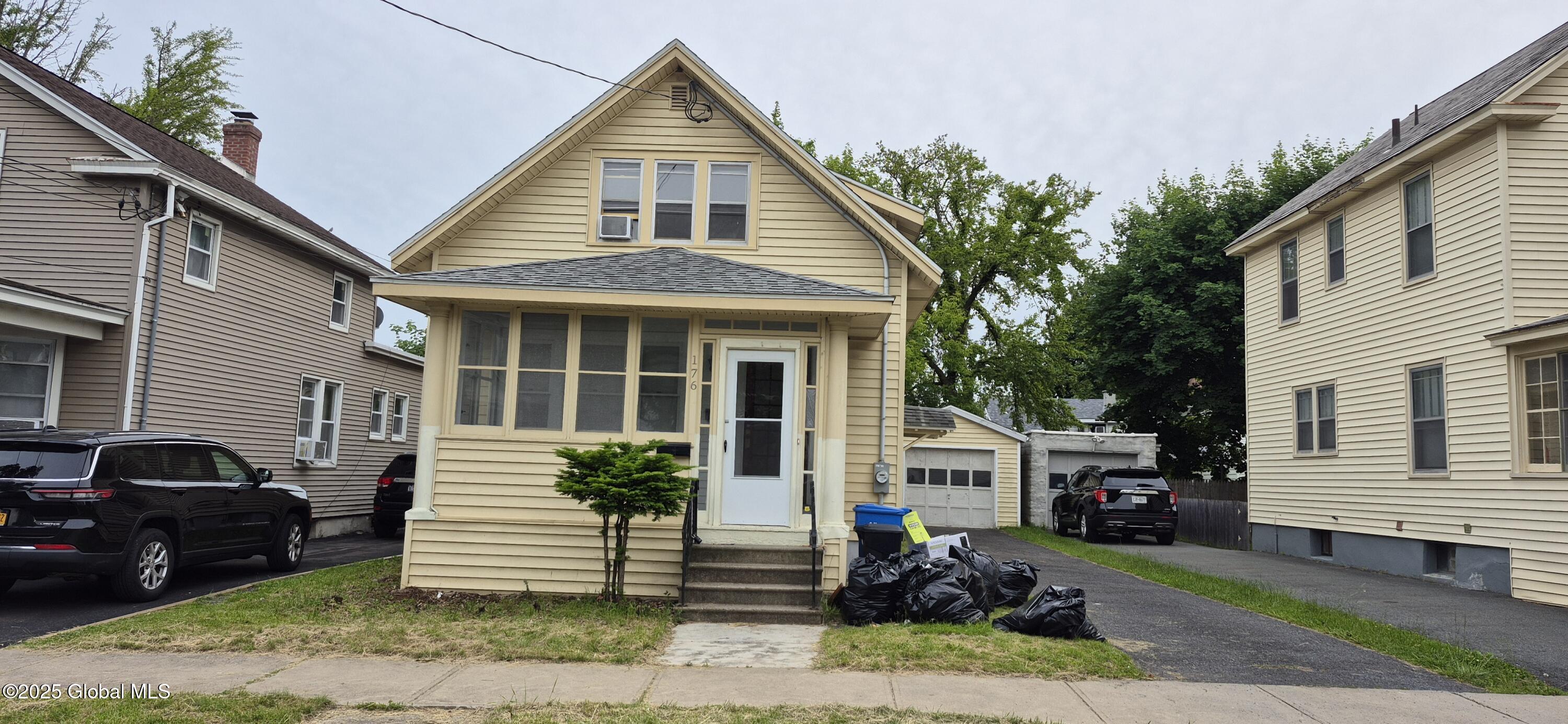 176 Benson Street, Albany, New York image 1
