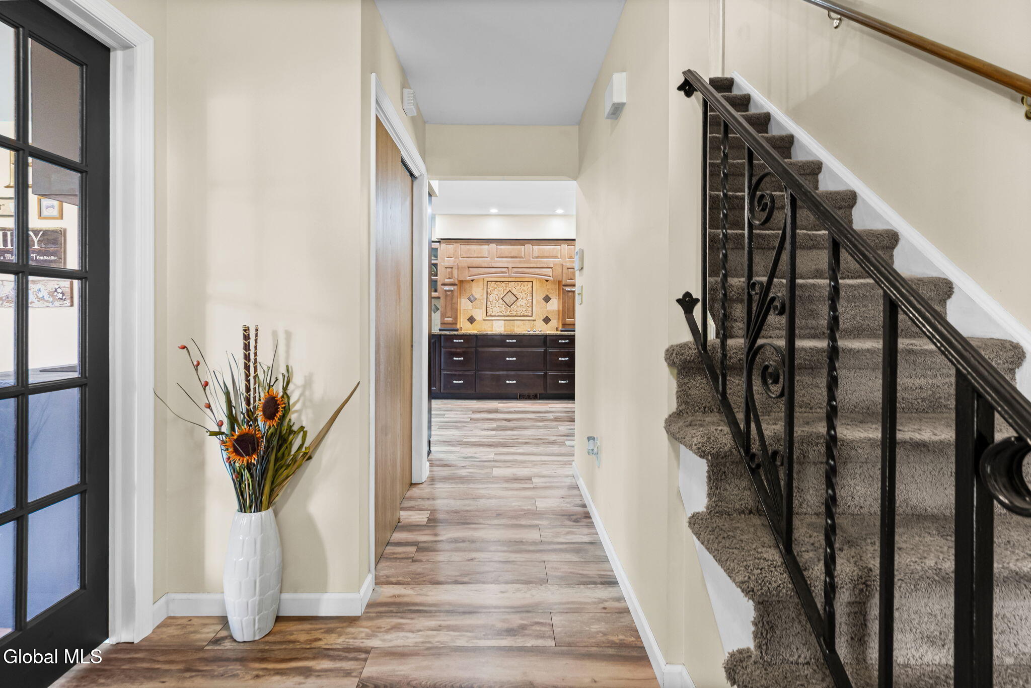 407 Deer Path