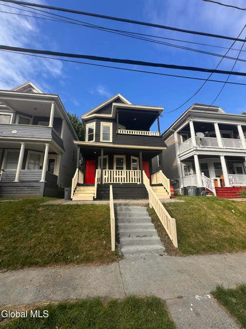 Apartment For Rent - 673 Myrtle Avenue #2<br/> Albany, NY 12208