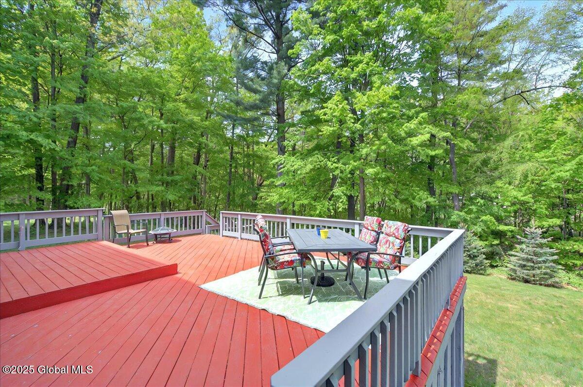 9 Coventry Drive, Clifton Park, New York image 36