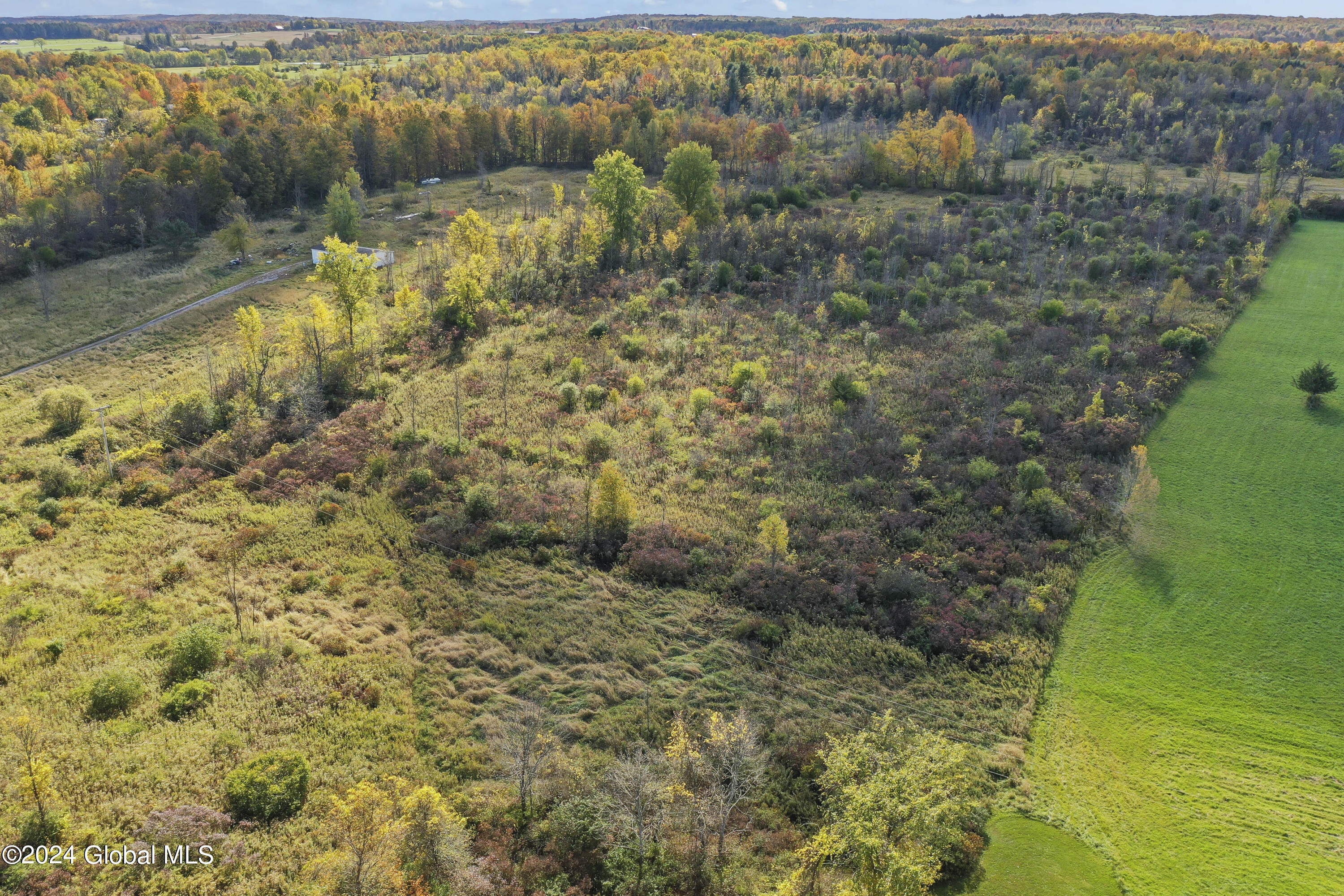 L1.2 Carlisle Road, Sprakers, New York image 9