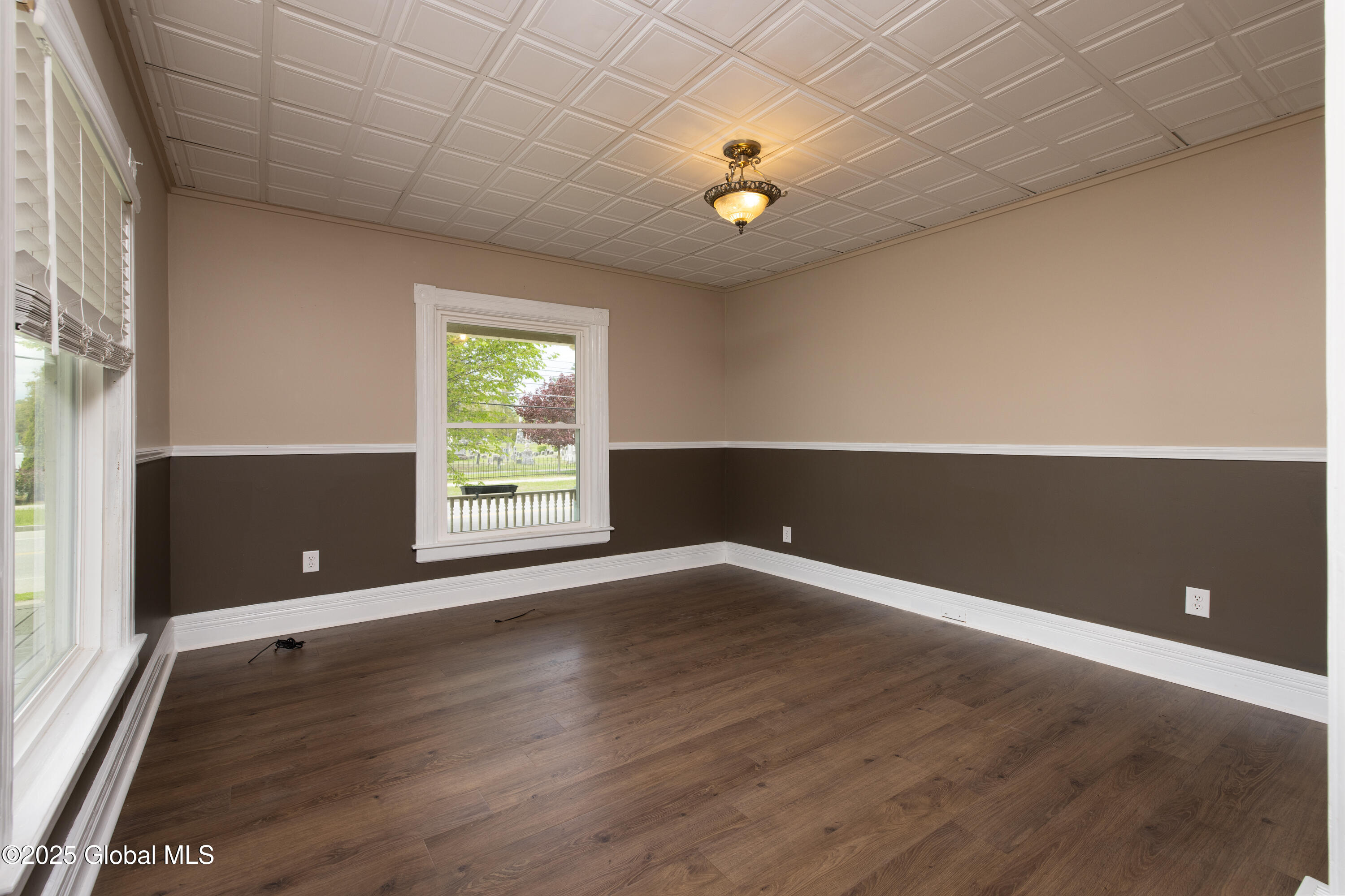 185 Bay Street, Glens Falls, New York image 9