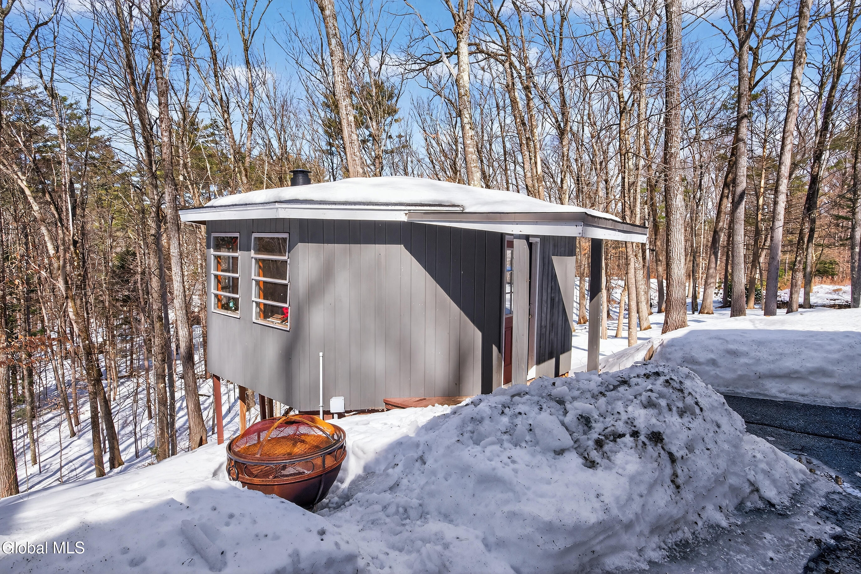 55 Country Colony Road