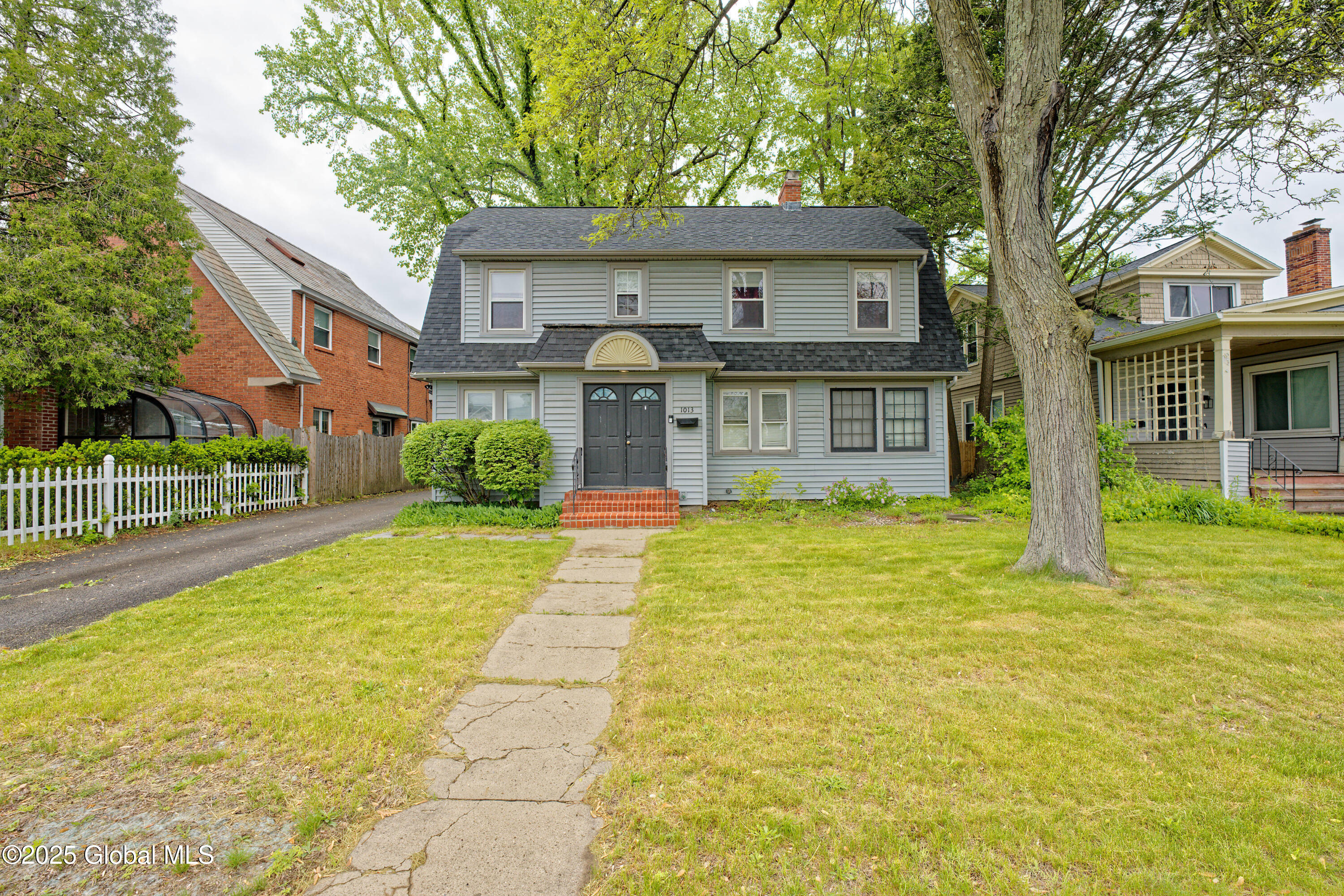 1013 Washington Avenue, Albany, New York image 2