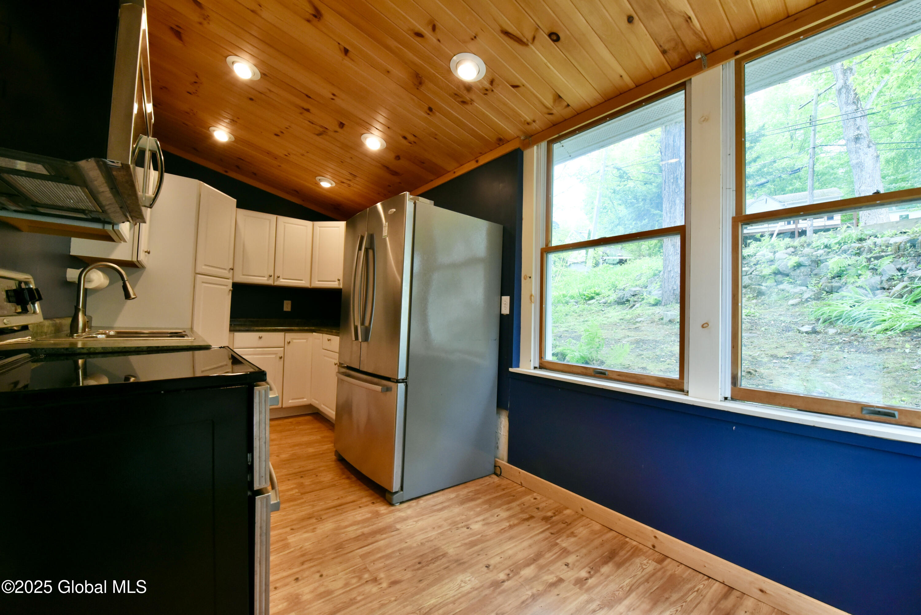 23&24 S Copeland Pond Way, Fort Ann, New York image 16
