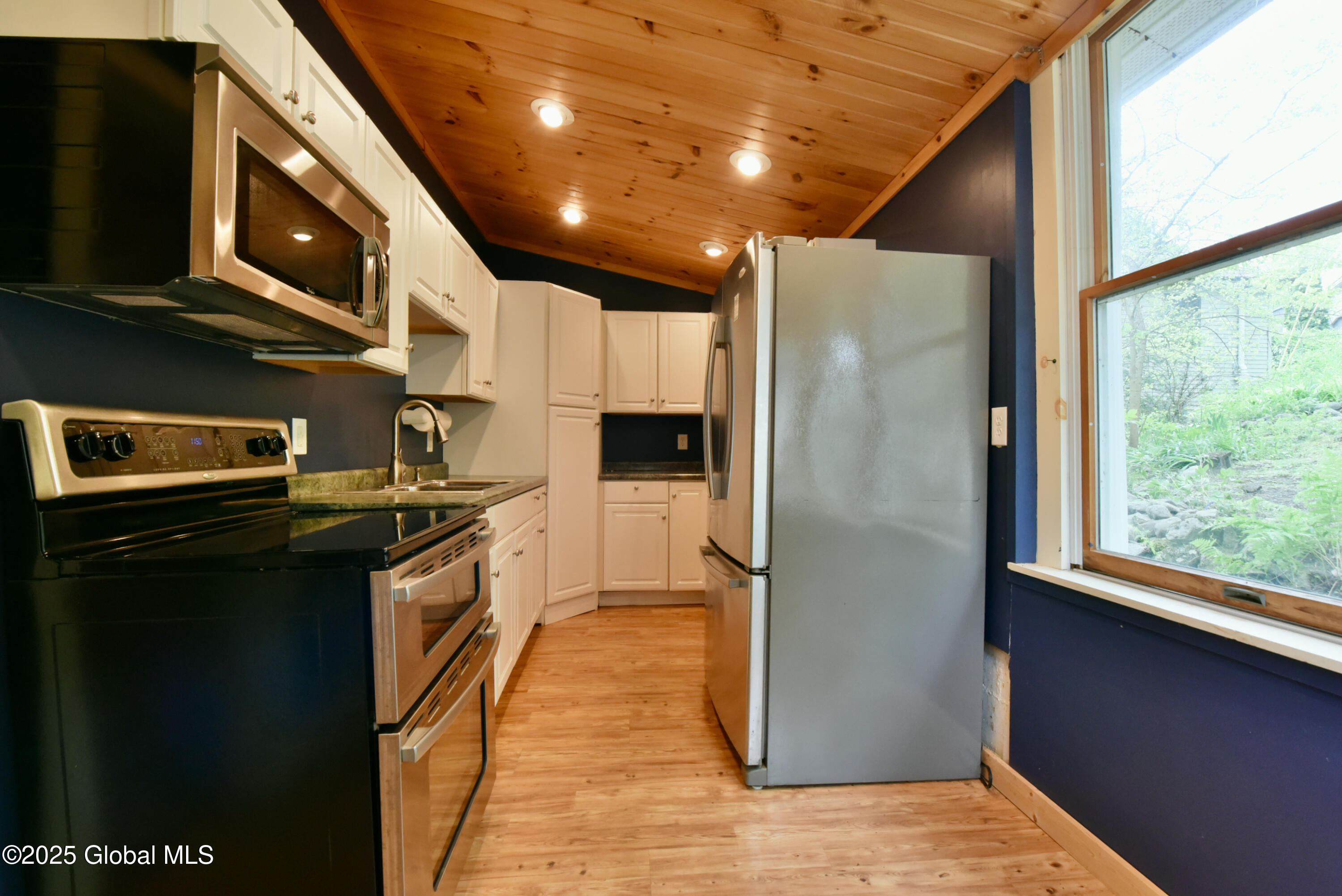 23&24 S Copeland Pond Way, Fort Ann, New York image 13