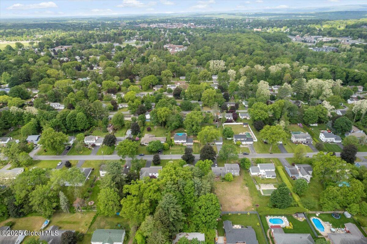 18 Underwood Drive, Saratoga Springs, New York image 45