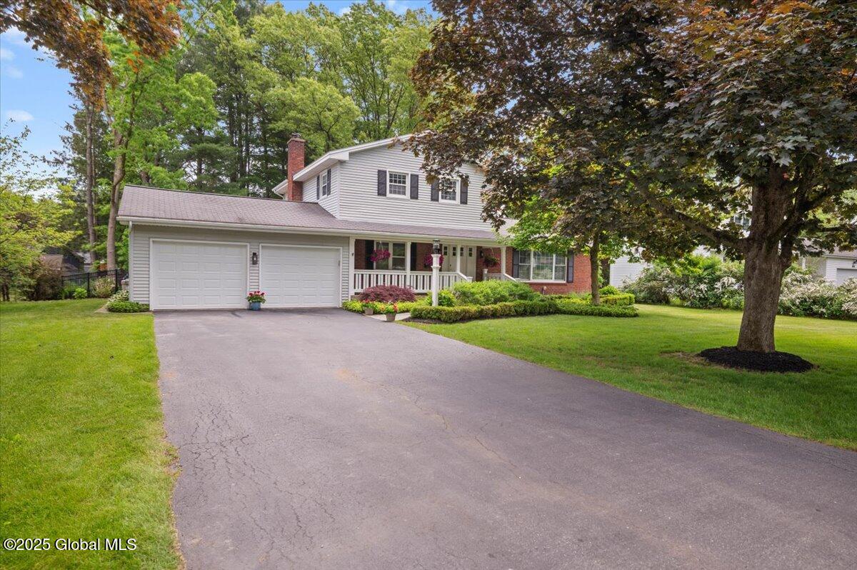 18 Underwood Drive, Saratoga Springs, New York image 2