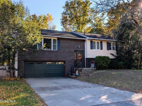Photo of 21 Bonner Drive, Queensbury, NY 12804 (MLS # 202628803)