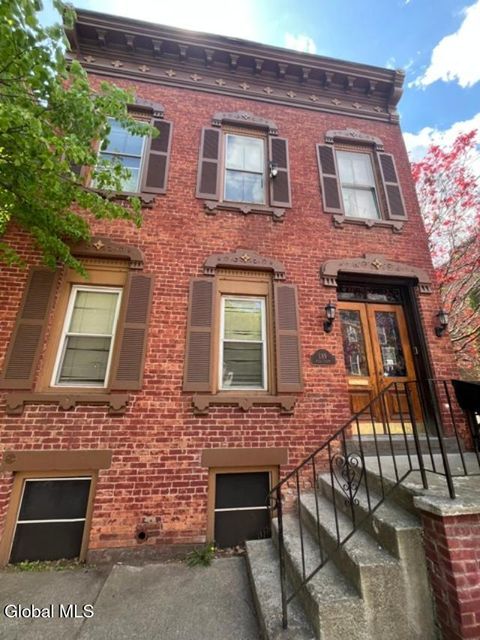 Photo of 189 Hill Street #1, Troy, NY 12180 (MLS # 202616710)