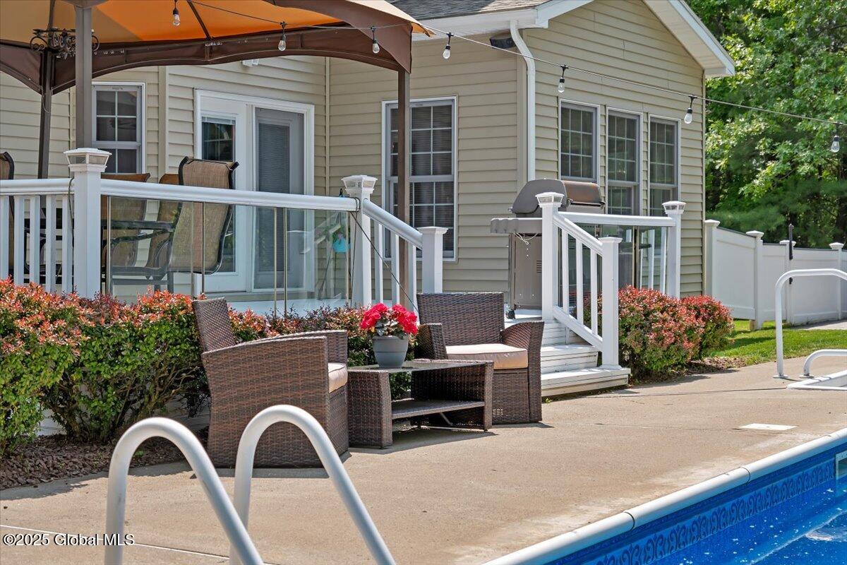 1901 Heritage Road, Niskayuna, New York image 46