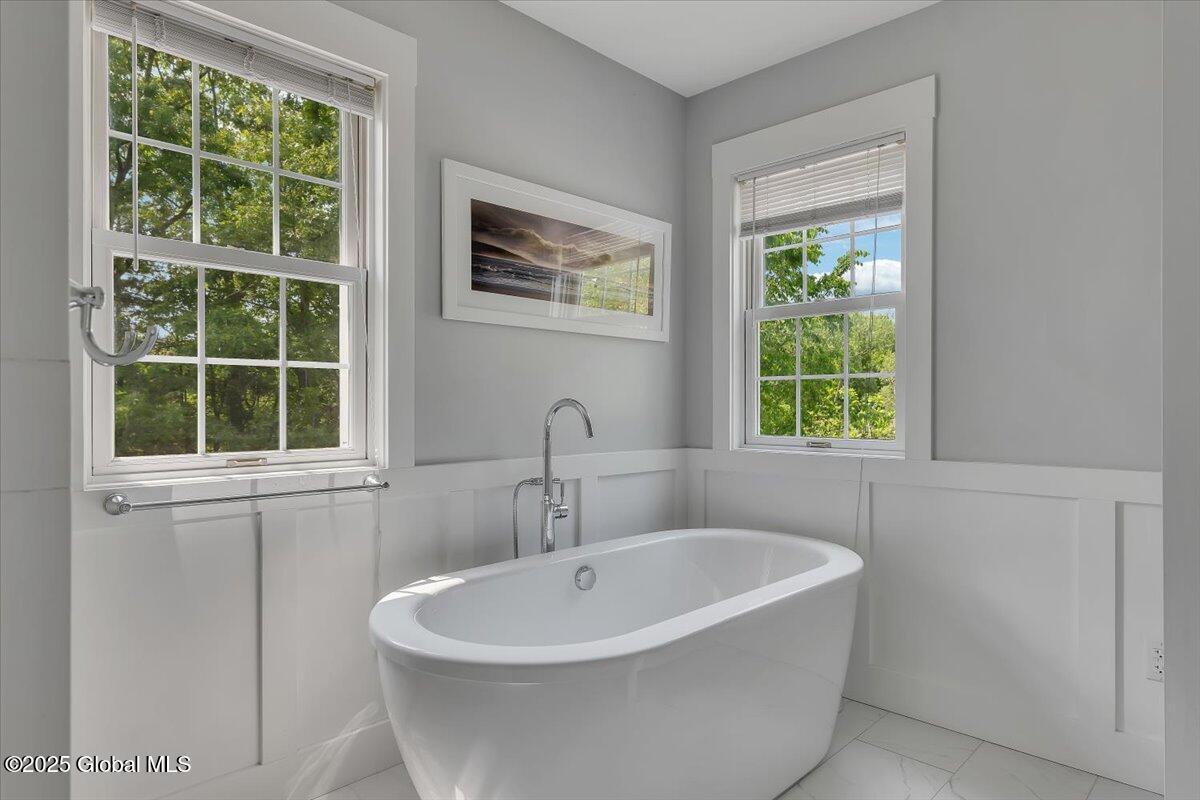 1901 Heritage Road, Niskayuna, New York image 26