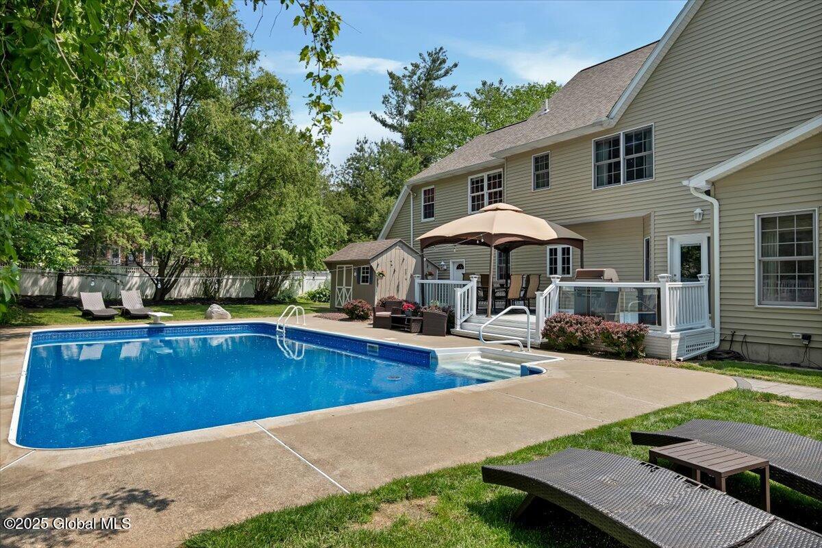 1901 Heritage Road, Niskayuna, New York image 44
