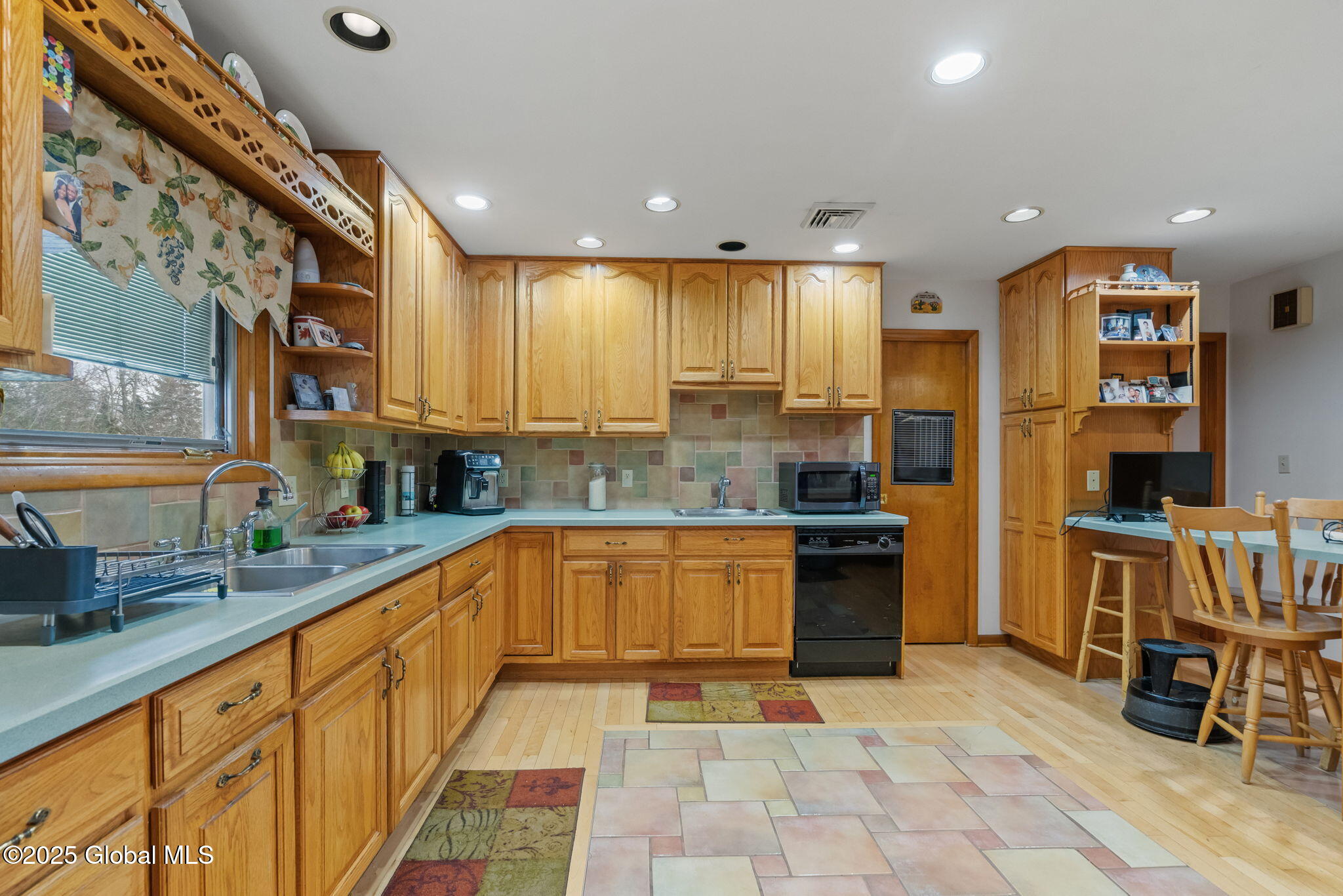 243 Boght Road, Watervliet, New York image 13
