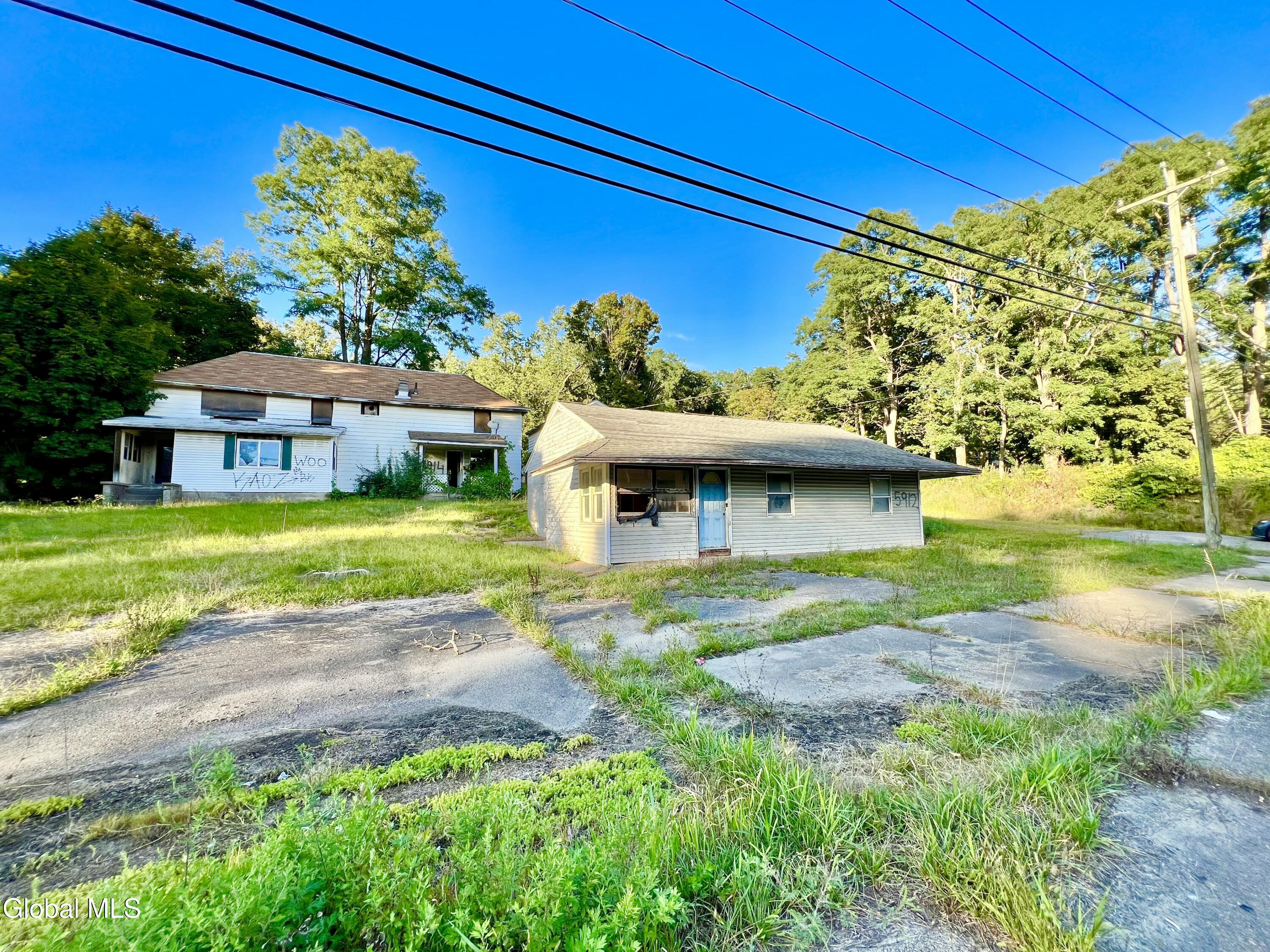 Glenville, New York 12302, United States, 2 Bedrooms Bedrooms, ,2 BathroomsBathrooms,Residential,Active,214535