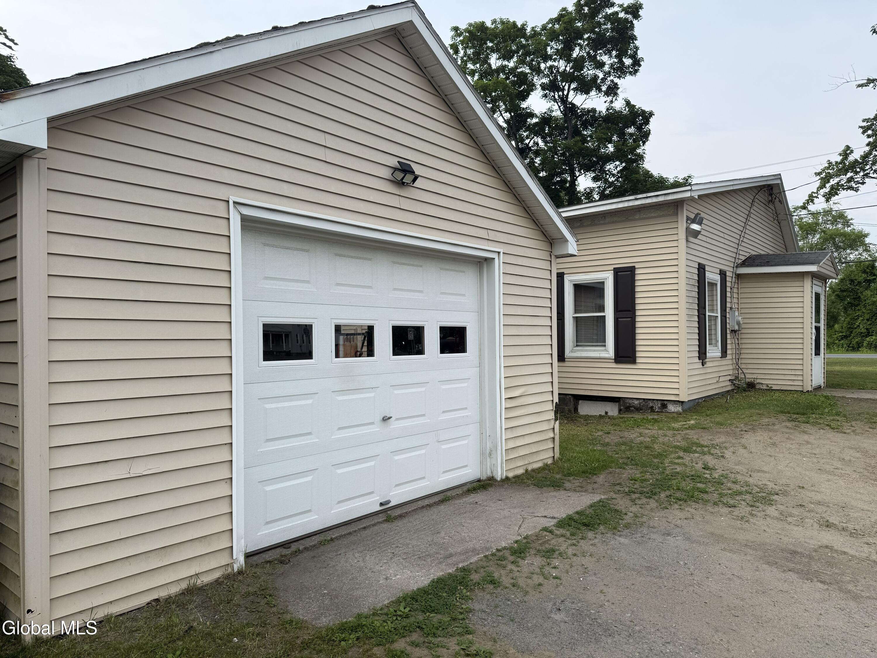 162 Bluebird Road