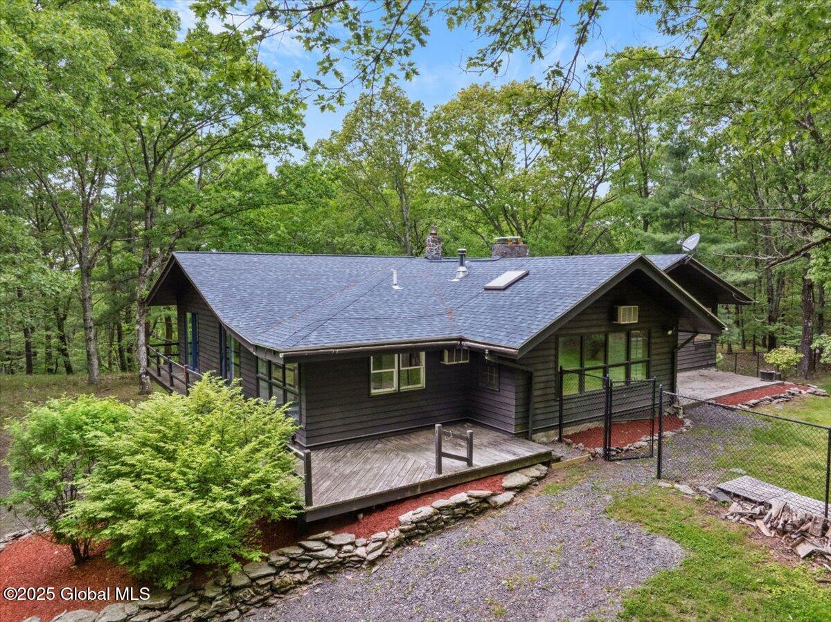 100 Schnackenberg Road, Ghent, New York image 1